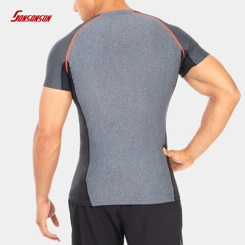 قميص رياضي رياضي مناسب للعضلات