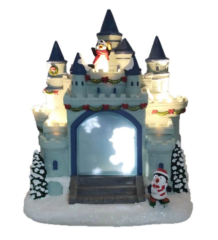 قلعة بطريق عيد الميلاد LED مع البطريق الذي يركض حول القلعة