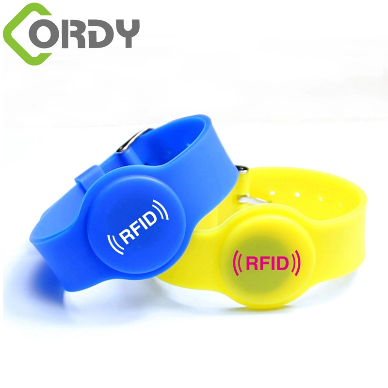 13.56 ميغاهيرتز HF سيليكون سوار RFID معصمه rfid لحمامات السباحة