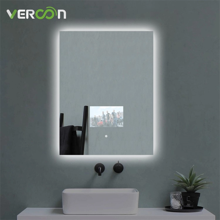 مرآة مستطيلة الشكل مضادة للضباب بإضاءة LED ذكية للحمام