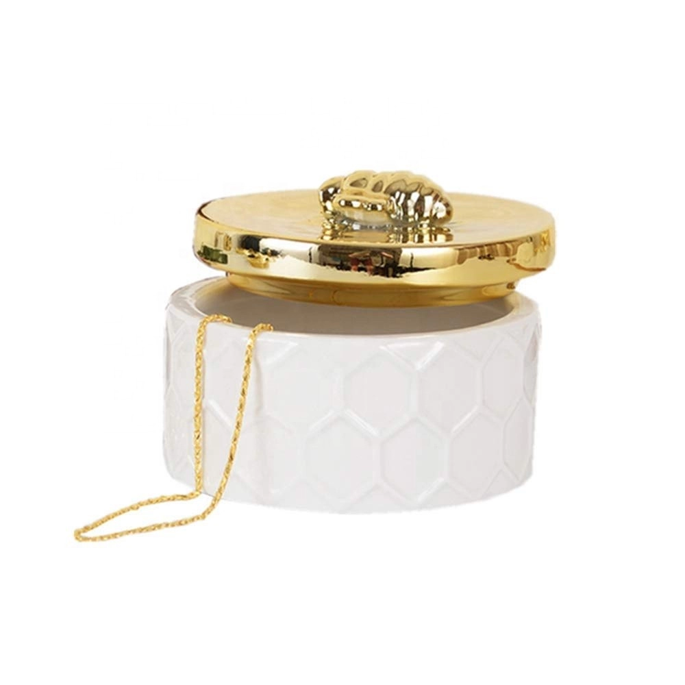 صندوق مجوهرات مصنوع يدويًا من السيراميك بغطاء نحلة ذهبي