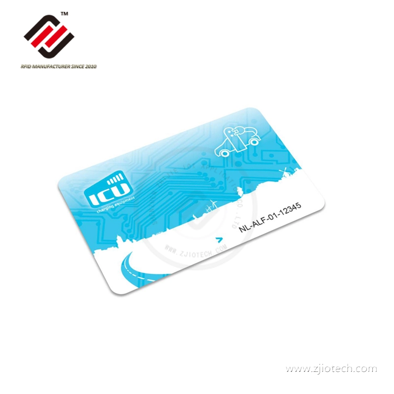 بطاقات HF RFID مزدوجة التردد مع بطاقات LF RFID