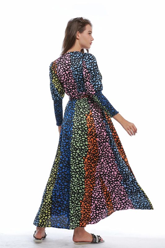 طويلة الأكمام الملونة نقطة مطبوعة أنيقة الخامس الرقبة ثوب المرأة اللباس عارضة