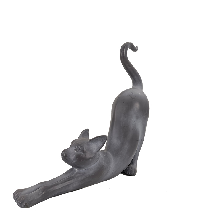 تمثال قطة من الراتنج