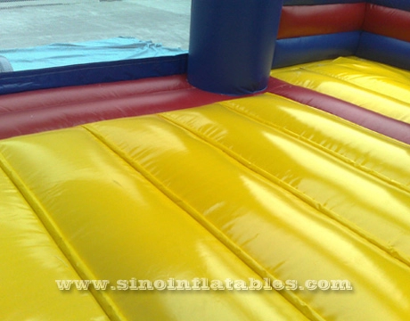 قلعة القفز القابلة للنفخ للأطفال سبايدرمان مقاس 6 × 5 م مع شريحة للبيع من Sino Inflatables