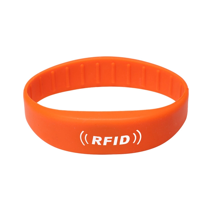 سوار معصم RFID من السيليكون المقاوم للماء للسباحة