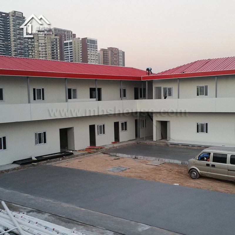 الصين مصنع وحدات الجاهزة منزل على طراز T في موقع البناء